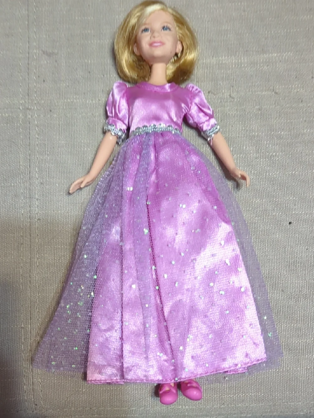 Mary‎ Kate or Ashley Olsen Twins Doll